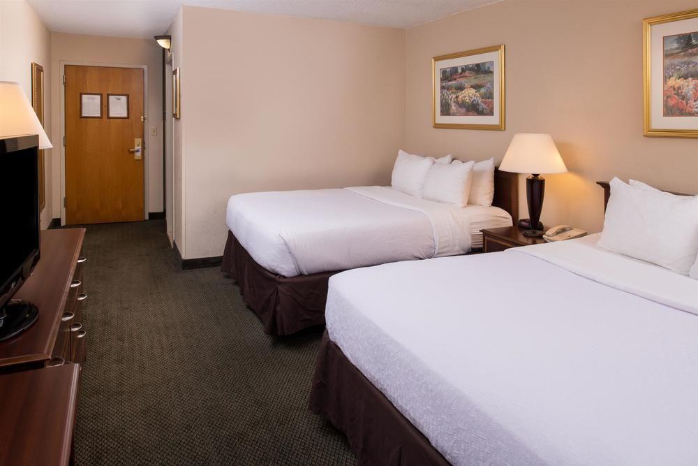 Ramada Plaza Rochester Airport Luaran gambar