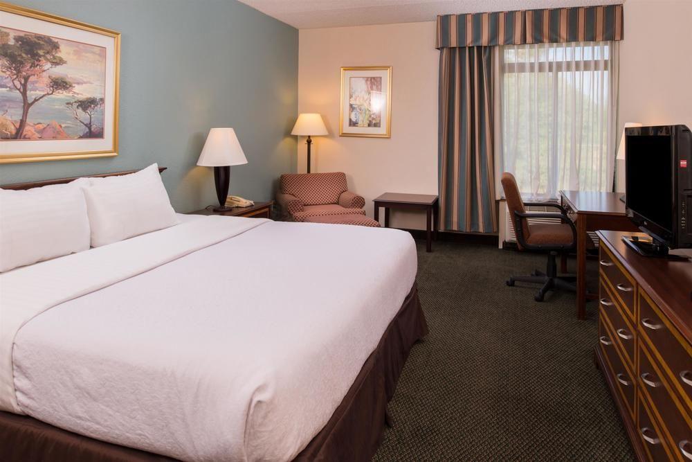 Ramada Plaza Rochester Airport Luaran gambar