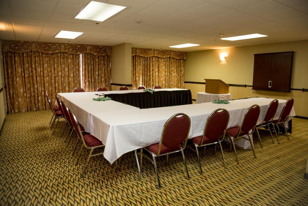 Ramada Plaza Rochester Airport Luaran gambar