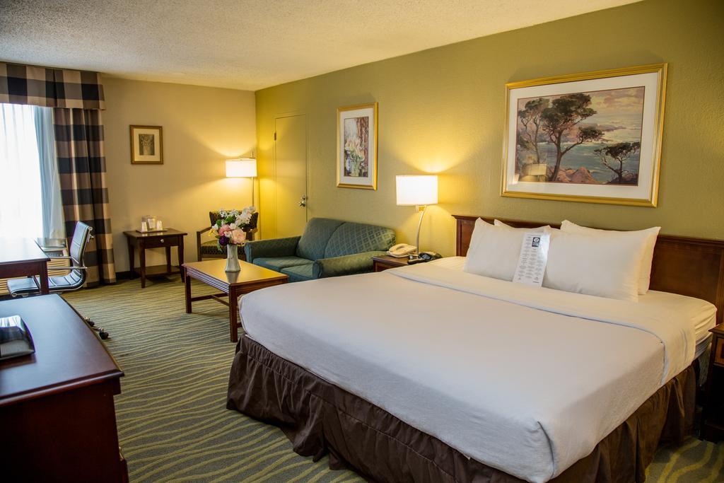 Ramada Plaza Rochester Airport Luaran gambar