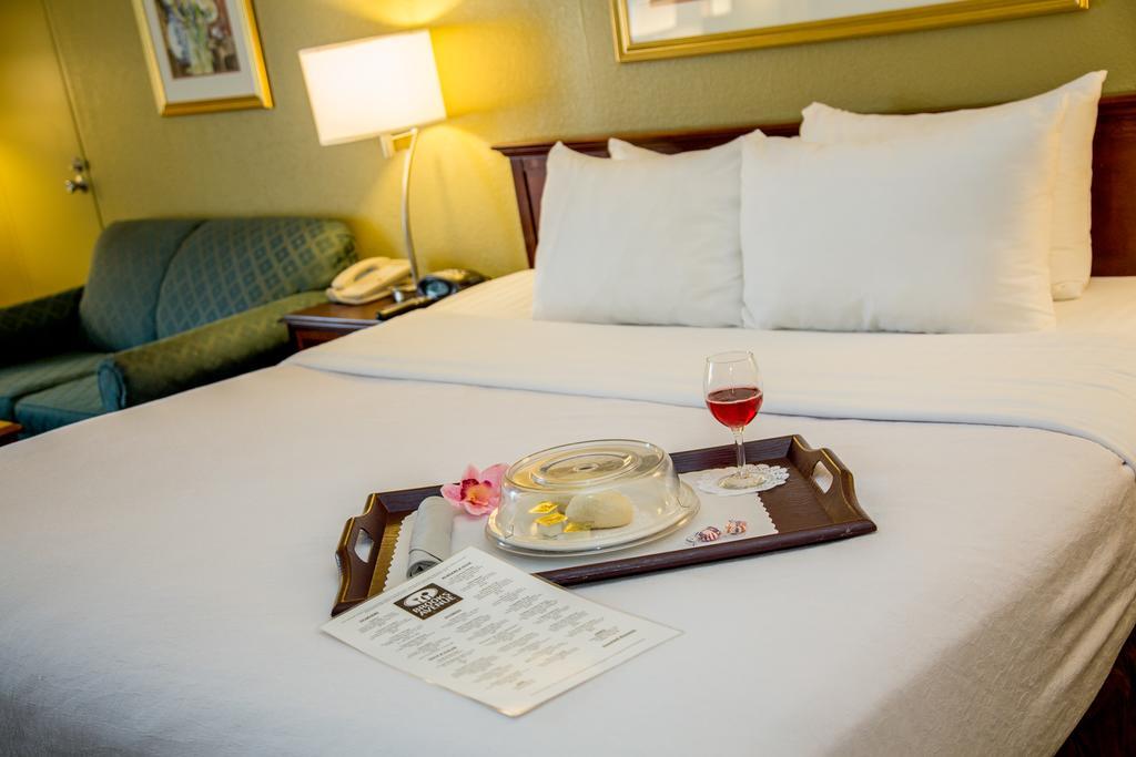 Ramada Plaza Rochester Airport Luaran gambar