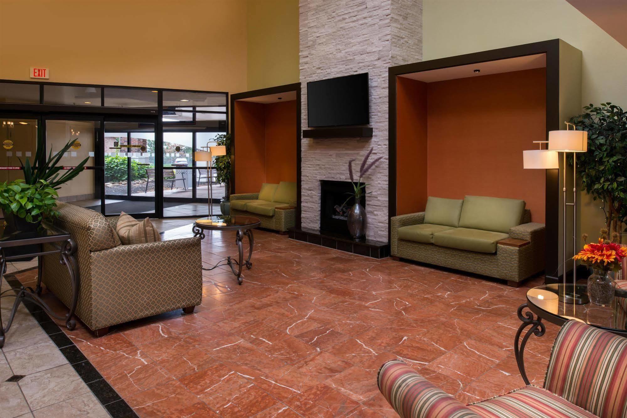 Ramada Plaza Rochester Airport Luaran gambar